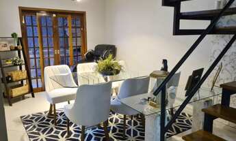 Imagem: Sobrado semi novo com planejados no bairro