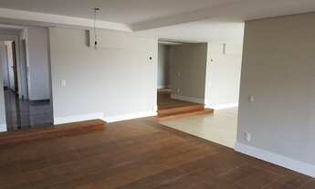 Imagem 4: Apartamento para venda tem 300 metros quadrados com 3 quartos em Cambuí - Campinas - SP