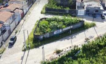 Imagem: Terreno à venda no bairro Candelária