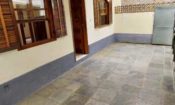 Imagem 2: Casa em PDR, de laje, 2 quartos, garagem grande, poço-ñ precisa pagar água, Top R$1100.00