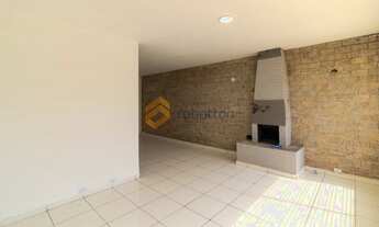 Imagem: CASA COM 3 DORMITÓRIOS, SENDO 1 SUÍTE