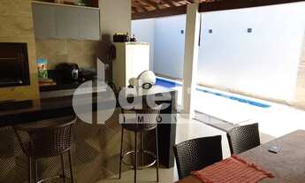 Imagem: Casa à venda, 3 quartos, 1 suíte, 2 vagas