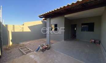 Imagem 2: Casa à venda no bairro Parque Serrano - Formosa/GO