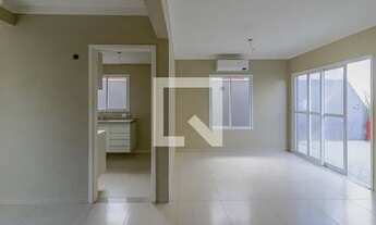 Imagem 2: Casa de Condomínio para Aluguel - Parque Res. Damha, 3 Quartos, 140 m2