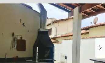 Imagem 4: Sobrado a venda com piscina e 2 dormitórios