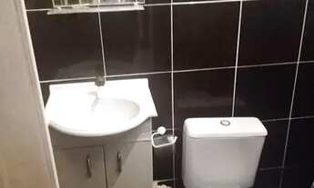 Imagem 5: Alugo casa com dois quartos sala cozinha e banheiro 750 fora água e luz