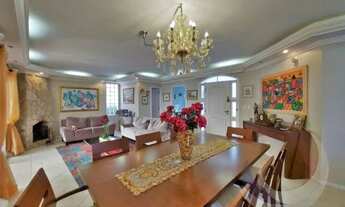 Imagem 4: Casa para venda possui 272 m2com 3 quartos em Córrego Grande - Florianópolis - SC