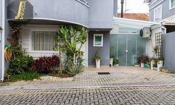 Imagem 2: Sobrado para venda tem 150 metros quadrados com 3 quartos em Alto Boqueirão - Curitiba - P