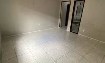 Imagem 5: Casa para venda possui 402 metros quadrados com 7 quartos em Marambaia - Belém - Pará