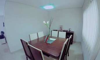 Imagem 7: Casa do condomínio Flores do cerrado. ao lado do buffet Leila Malouf