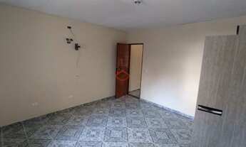 Imagem 3: Casa de vila sobrado para aluguel possui 80 metros quadrados com 2 quartos