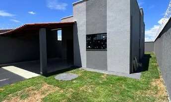 Imagem 2: Imóvel sozinha no lote