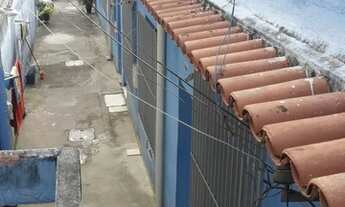 Imagem 2: Alugo casa de vila em Marechal Hermes na Rua Aurélio Valporto, segurança, acessibilidade