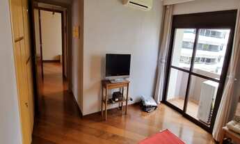 Imagem 3: Moema Pássaros. 3 dormitórios. 1 suíte. 2 vagas. Piscina. Varanda