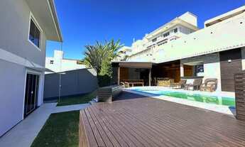 Imagem 3: Casa para venda com 206 metros quadrados com 3 quartos em Pedra Branca - Palhoça - SC