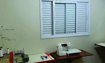 Imagem 4: Casa para venda tem 260 metros quadrados com 3 quartos em Cambeba - Fortaleza - CE