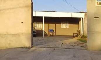 Imagem 1: Excelente casa a venda com 3 qts sendo 1 suite 150 metros d laje SHA chá 108B conj 5 de Á