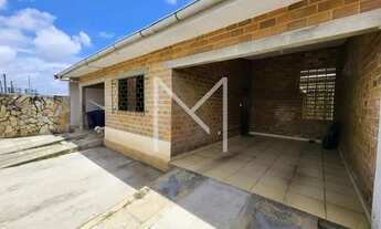 Imagem 2: Ampla Casa a Venda