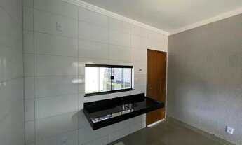 Imagem 4: Imóvel sozinha no lote