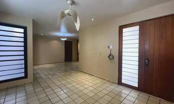 Imagem 3: Casa para venda tem 306 metros quadrados com 4 quartos em Ininga - Teresina - PI