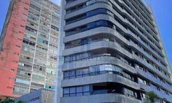 Imagem: Apartamento de 220 m2, com 4 suítes, 3