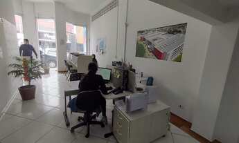 Imagem 2: Ponto comercial/Loja/Box para aluguel tem 1500 metros quadrados com 4 quartos