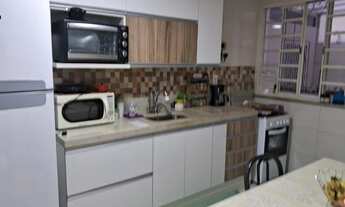 Imagem 4: Ótima casa linear 2 quartos em pequeno condomínio. Maria Paula. Cód: 0519