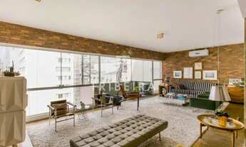 Imagem 3: Maravilho imóvel de 208m², com 3 dormitórios (sendo 1 suíte)