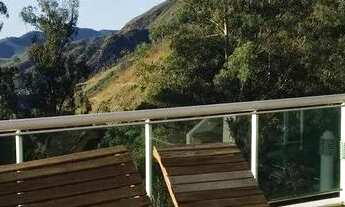 Imagem 4: Casa de condomínio sobrado para venda possui 210 metros quadrados com 5 quartos