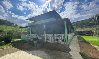 Imagem 2: Sítio à venda, 3 quartos, 1 suíte, 1 vaga, Zona Rural - Teixeiras/MG