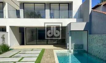 Imagem: JBB67138 - Excelente casa contemporânea