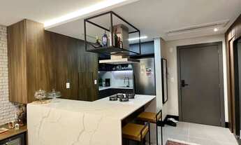 Imagem 7: Apartamento alto padrão finamente mobiliado e decorado com 47m2, 1 dorm. suíte