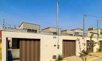 Imagem 3: Casa de 98m² com 3 quartos, 2 vagas de garagem varanda gourmet localizada no Setor Oriente