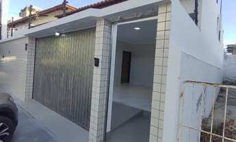 Imagem: Casa disponível para fins comerciais no