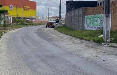 Imagem: Vendo Terreno na avenida do Albano