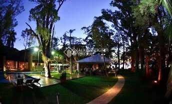 Imagem 2: CASA CONDOMÍNIO 4 QUARTOS 4 SUITES / PEDRA REDONDA ZONA SUL Redonda