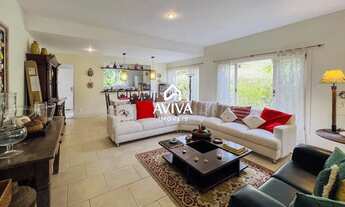 Imagem 3: Maravilhosa Casa com Vista Mar Disponível para Venda em Angra dos Reis