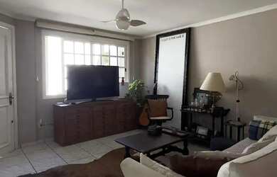 Imagem 2: Casa em Condomínio 4 dormitórios à venda Jardim Isabel Porto Alegre/RS