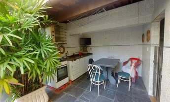 Imagem 5: Casa de 4 quartos dentro de vila