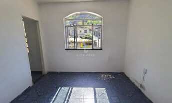 Imagem 4: Casa dois quartos sala , cozinha e terraço no bairro Progresso