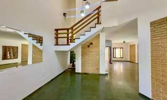 Imagem: Casa com 3 Quartos e Piscina - Jardim Alto