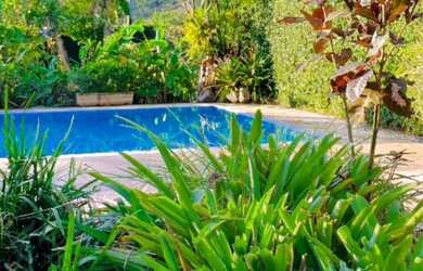 Imagem: Casa estilo Grécia com piscina cocanha