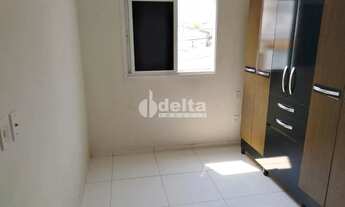 Imagem 6: Apartamento com 2 quartos sendo 1 suíte, disponível para locação no bairro Daniel Fonseca