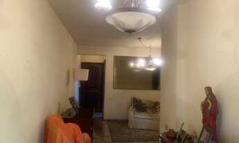 Imagem 3: Excelente localização na Tijuca. Apartamento para venda tem 70 metros quadrados com 2 quar