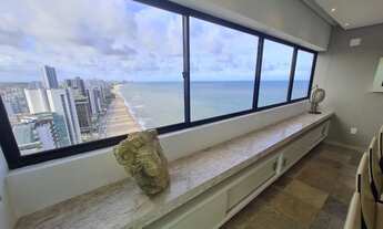 Imagem 5: Cobertura beira mar à venda, 4 suítes, sendo uma Master com closet e banheira, piscina pri