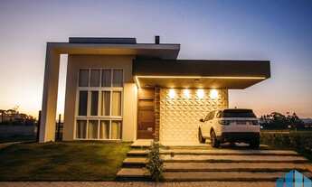 Imagem: Belíssima Residência no Condomínio Rosa