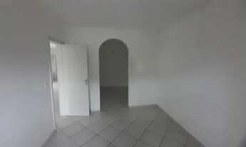 Imagem 5: Casa no Bairro Passo da Areia com 120 m², 3 dormitórios, gabinete, sala de estar, cozinha