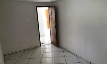 Imagem 7: Casa para aluguel possui 57 metros quadrados com 2 quartos em Jacarepaguá - Rio de Janeiro