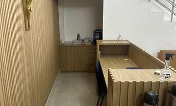 Imagem 4: Prédio empresarial