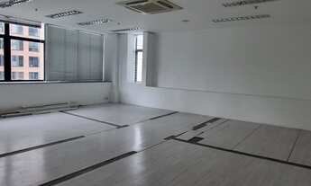 Imagem 2: Sala/Conjunto para aluguel possui 94 metros quadrados em Vila Olímpia - São Paulo - SP